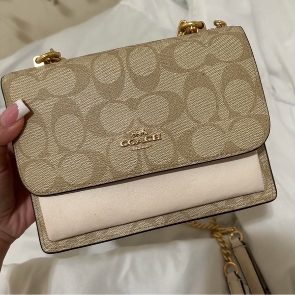 Coach Handbags - Coach Signature Tan and Cream Crossbody Bag